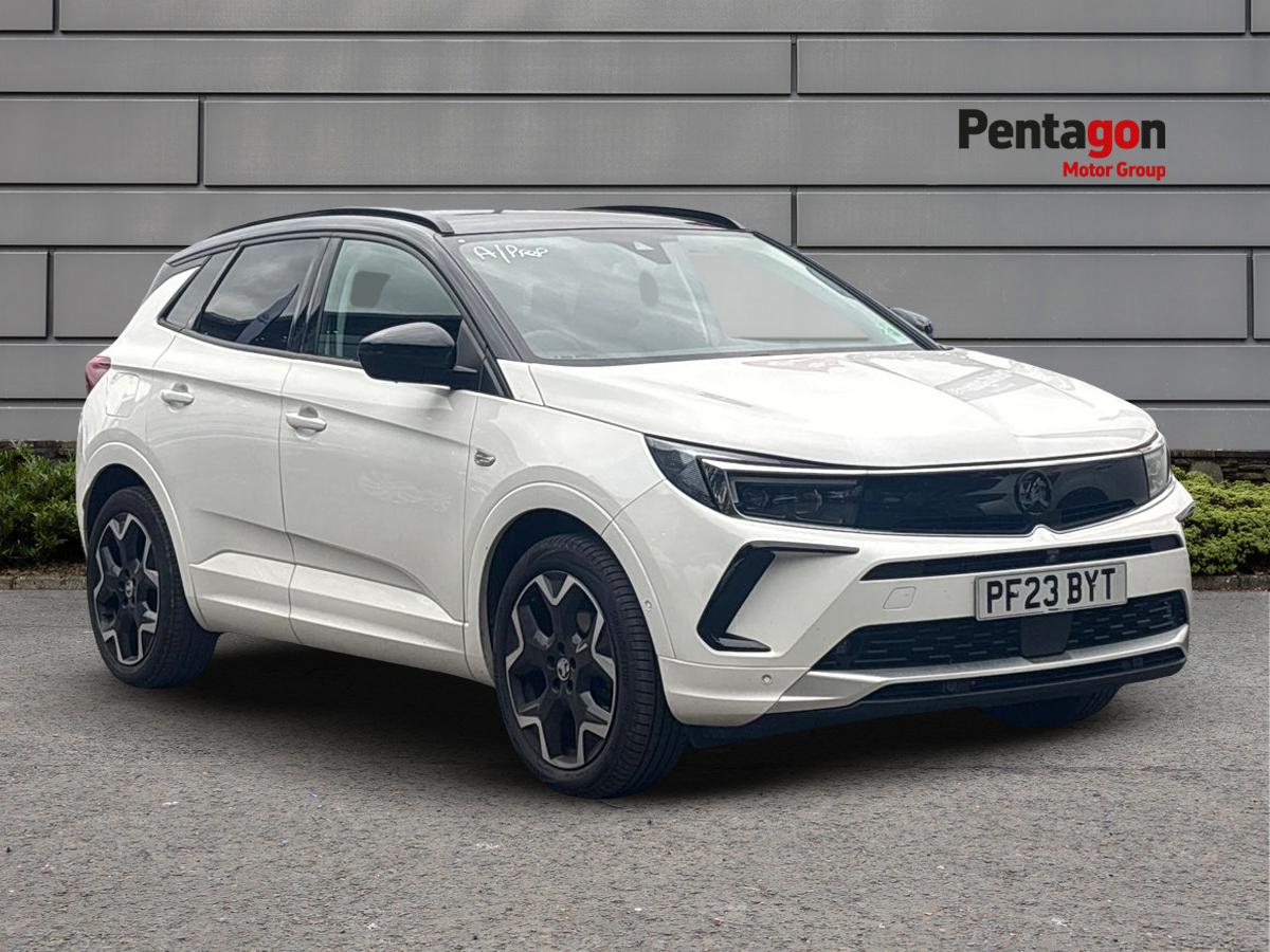 Main listing image - Vauxhall Grandland