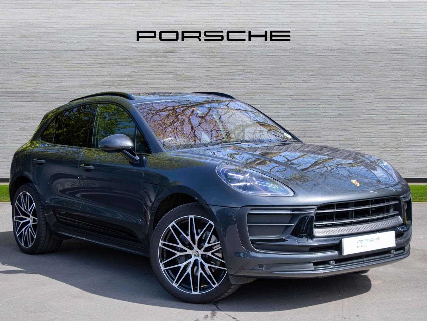 Main listing image - Porsche Macan