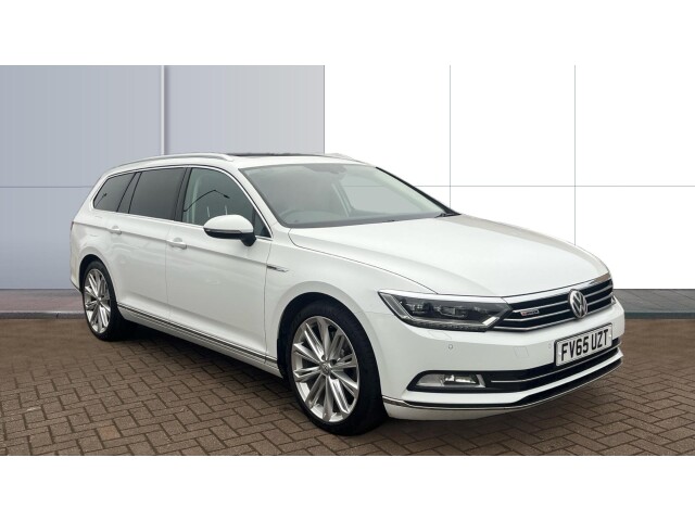 Main listing image - Volkswagen Passat Estate