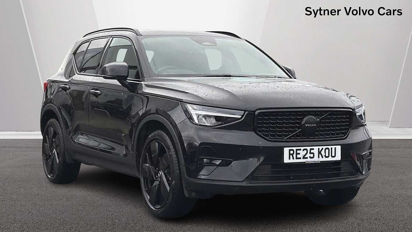 Main listing image - Volvo XC40