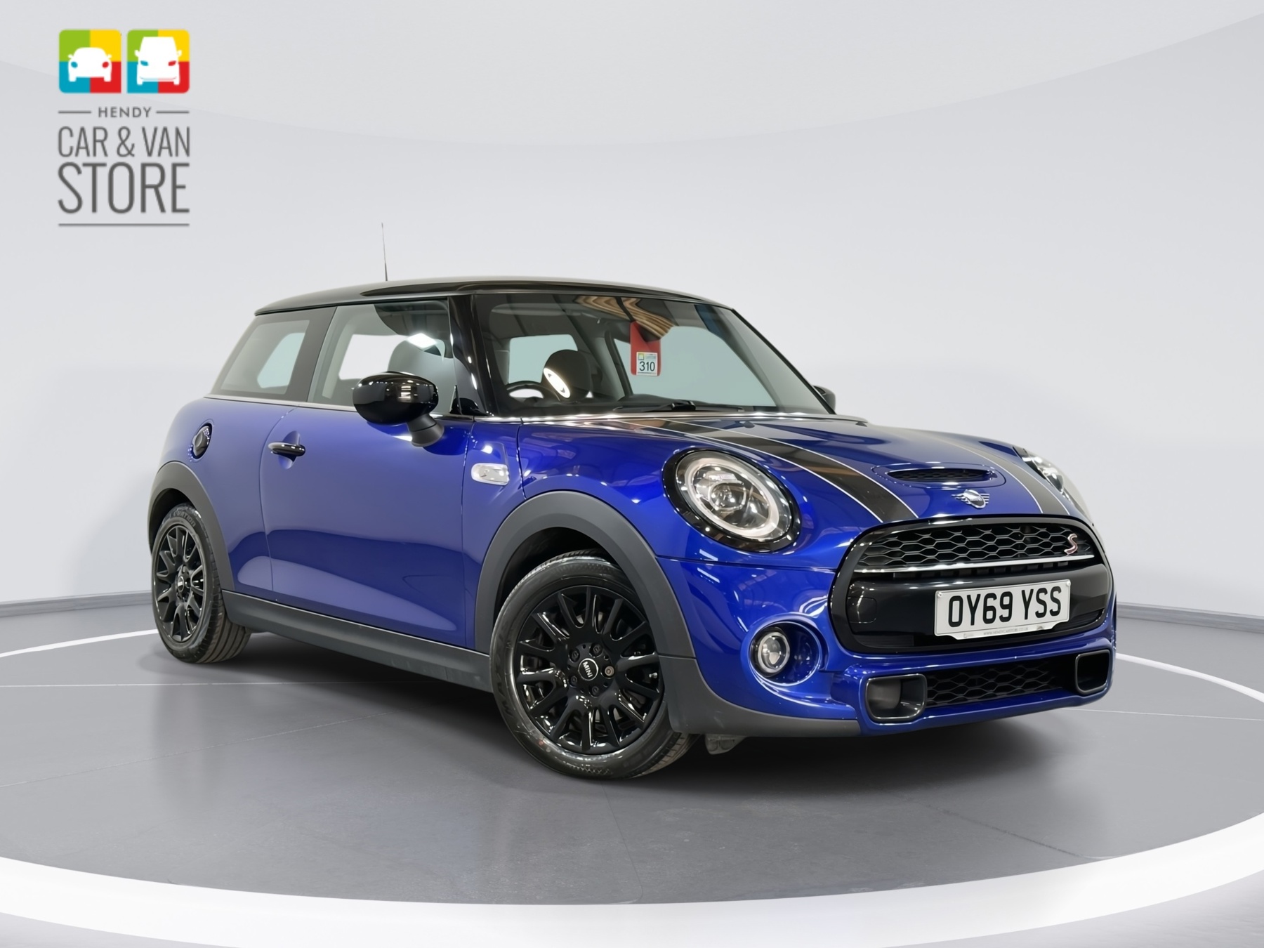 Main listing image - MINI Hatchback
