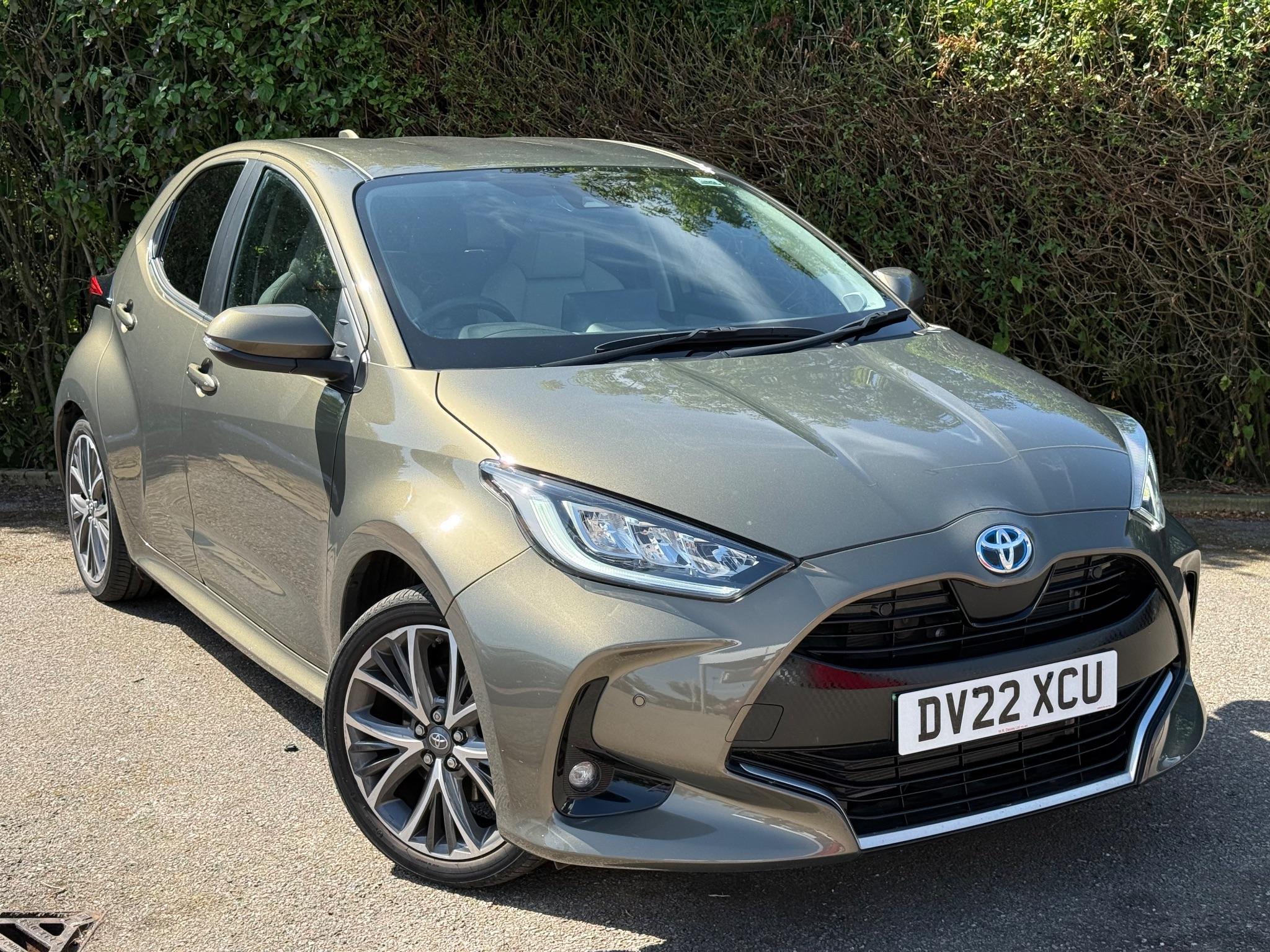 Main listing image - Toyota Yaris