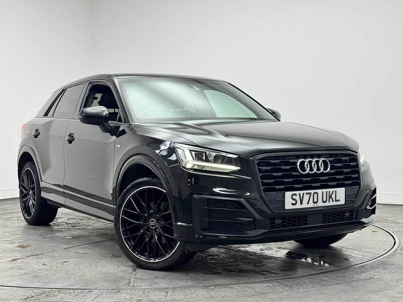 Main listing image - Audi Q2
