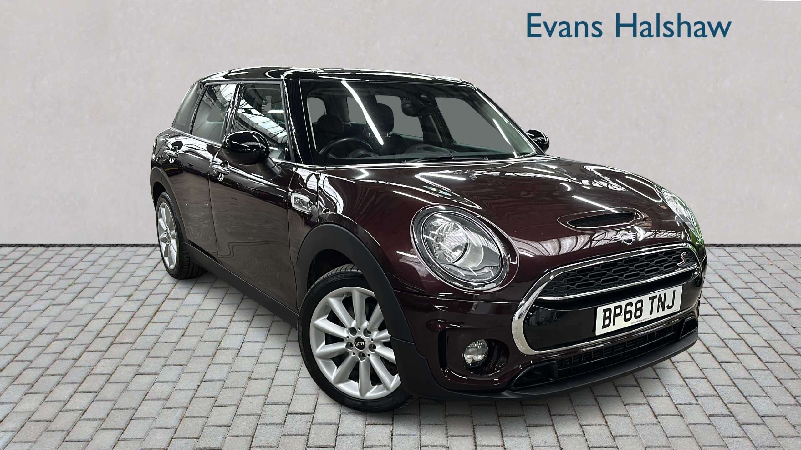 Main listing image - MINI Clubman