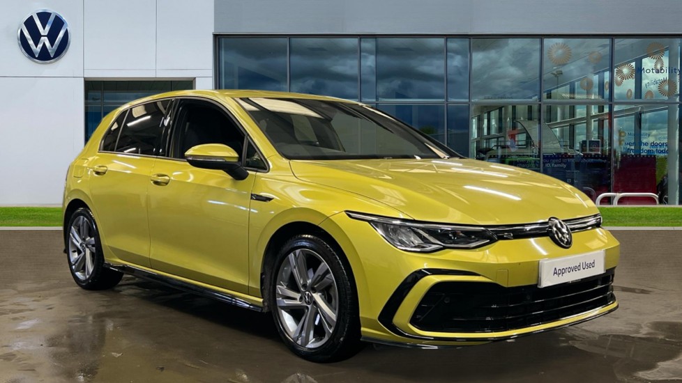 Main listing image - Volkswagen Golf