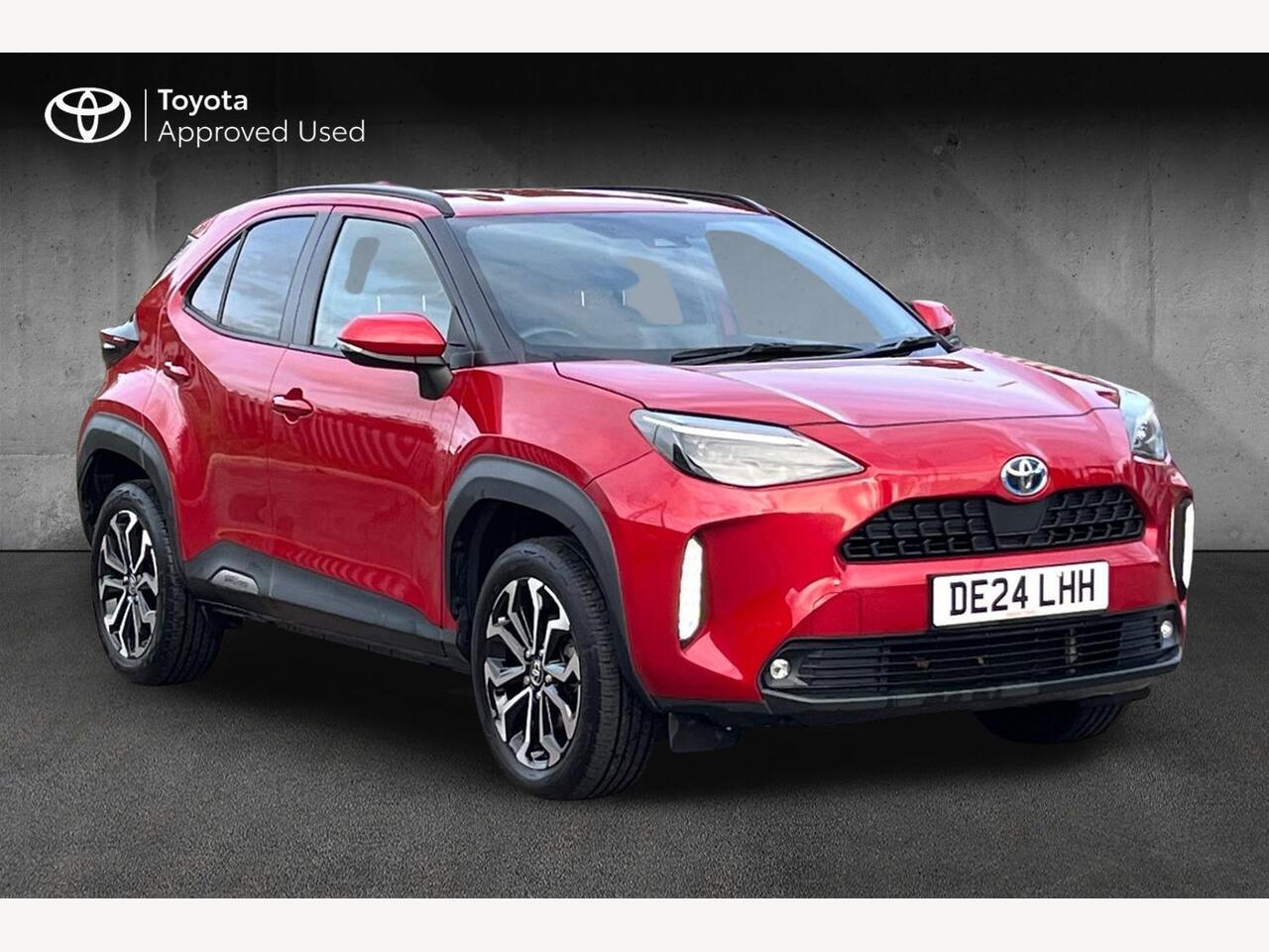 Main listing image - Toyota Yaris Cross