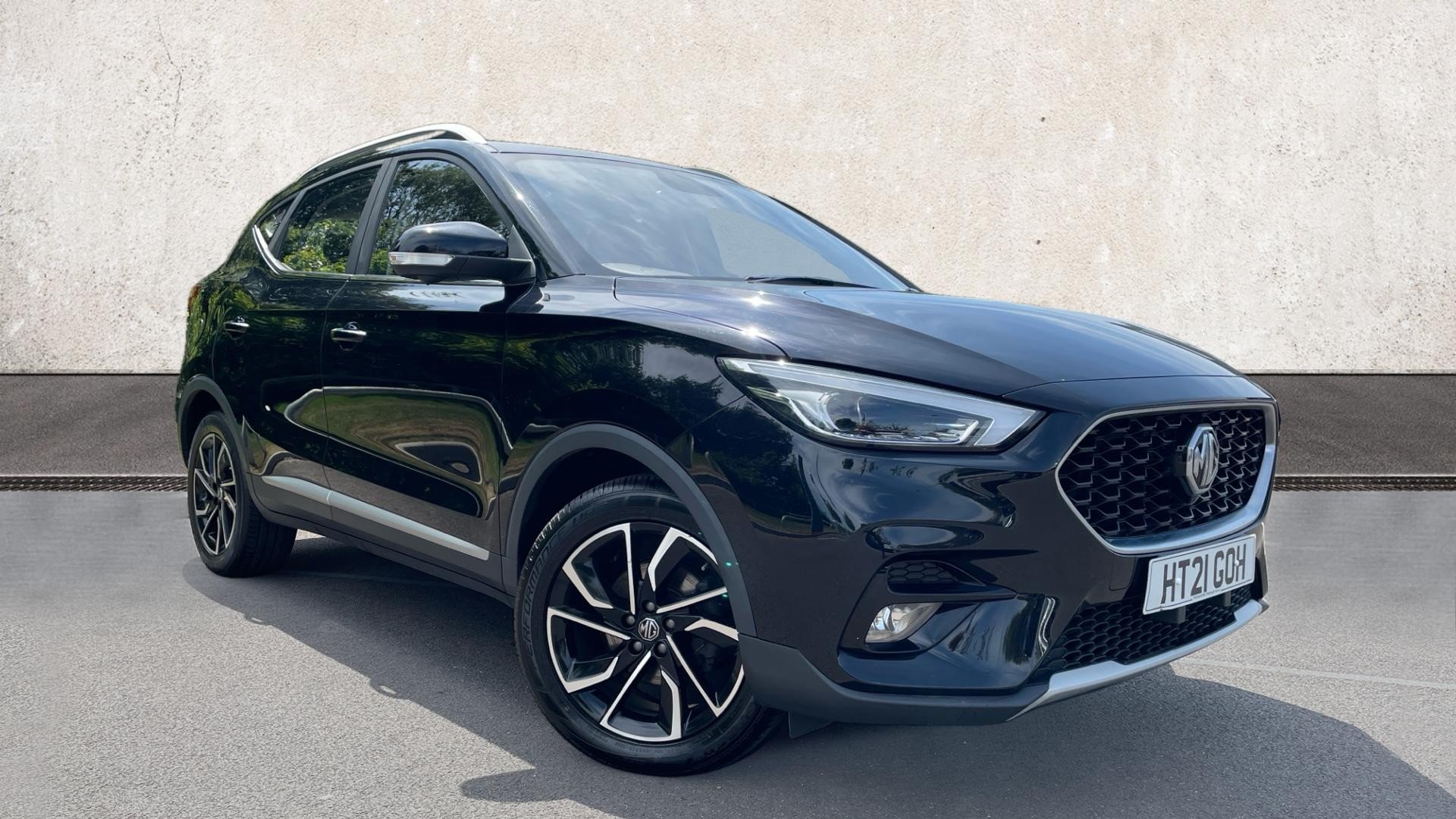 Main listing image - MG ZS