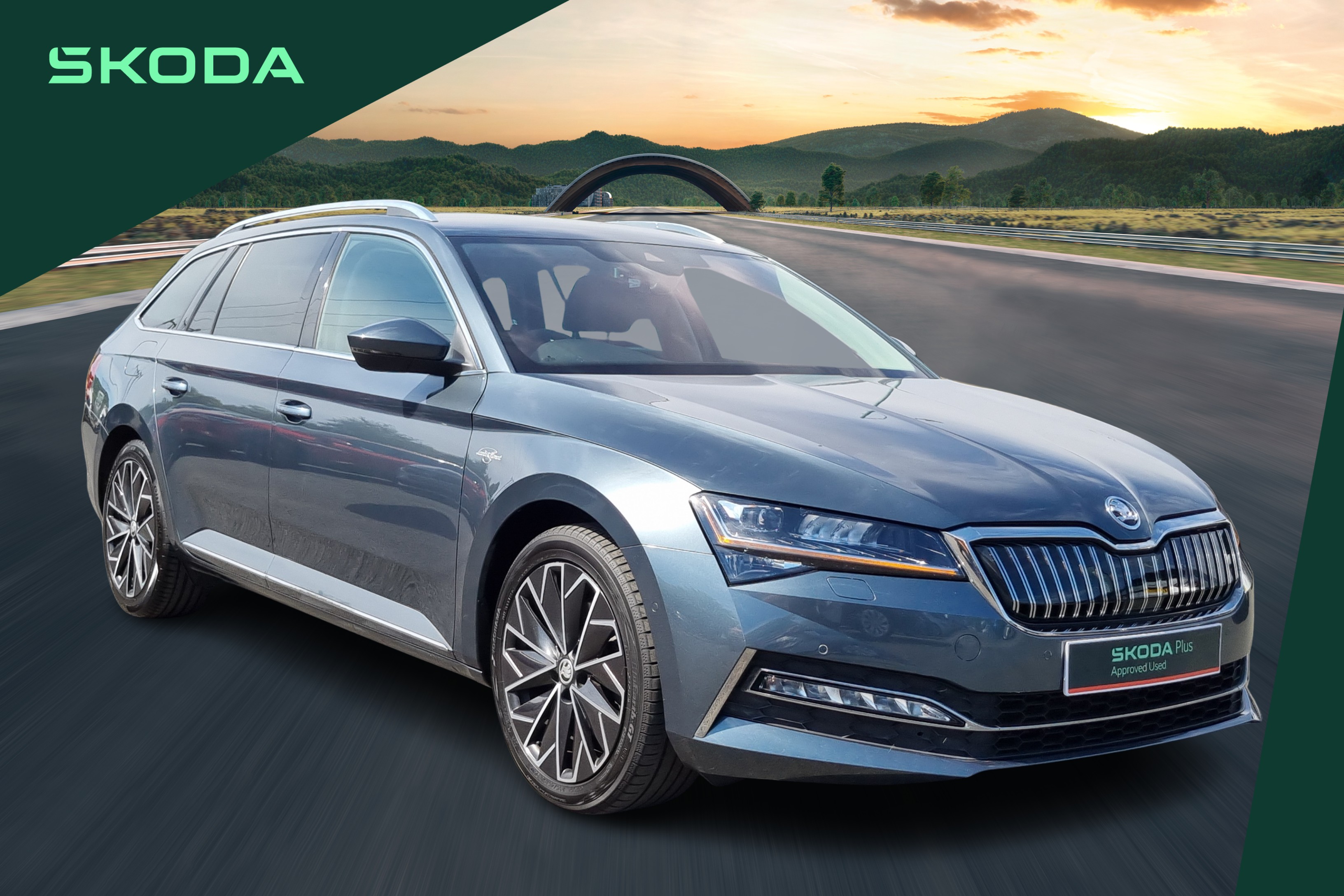 Main listing image - Skoda Superb Estate