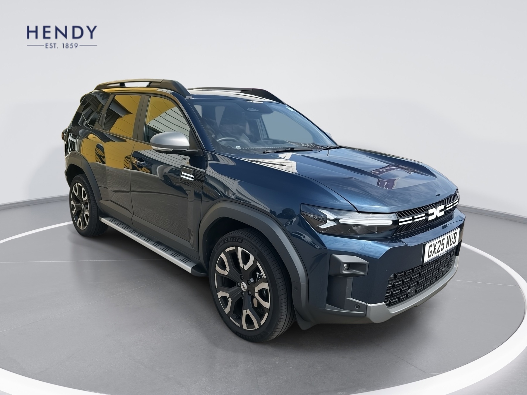 Main listing image - Dacia Journey
