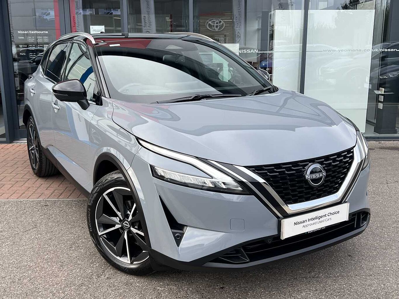 Main listing image - Nissan Qashqai