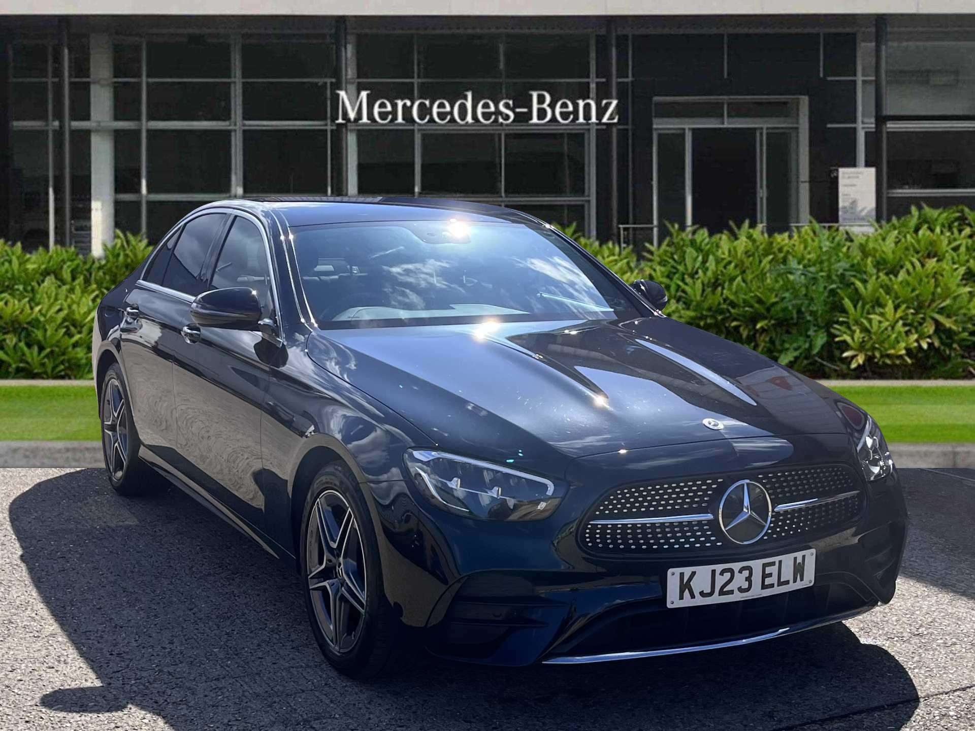 Main listing image - Mercedes-Benz E-Class