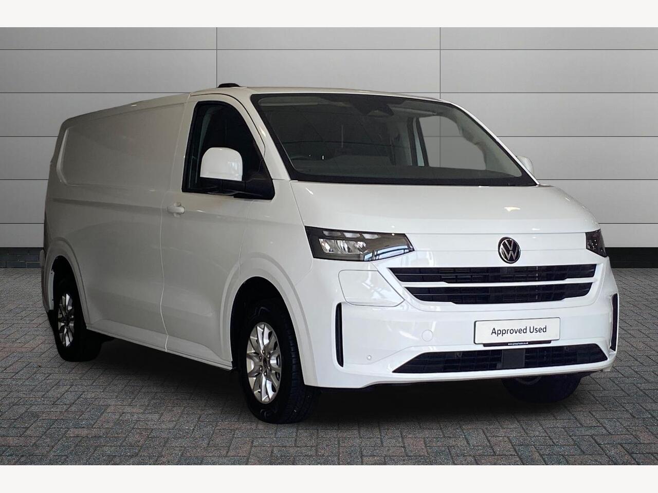 Main listing image - Volkswagen Transporter