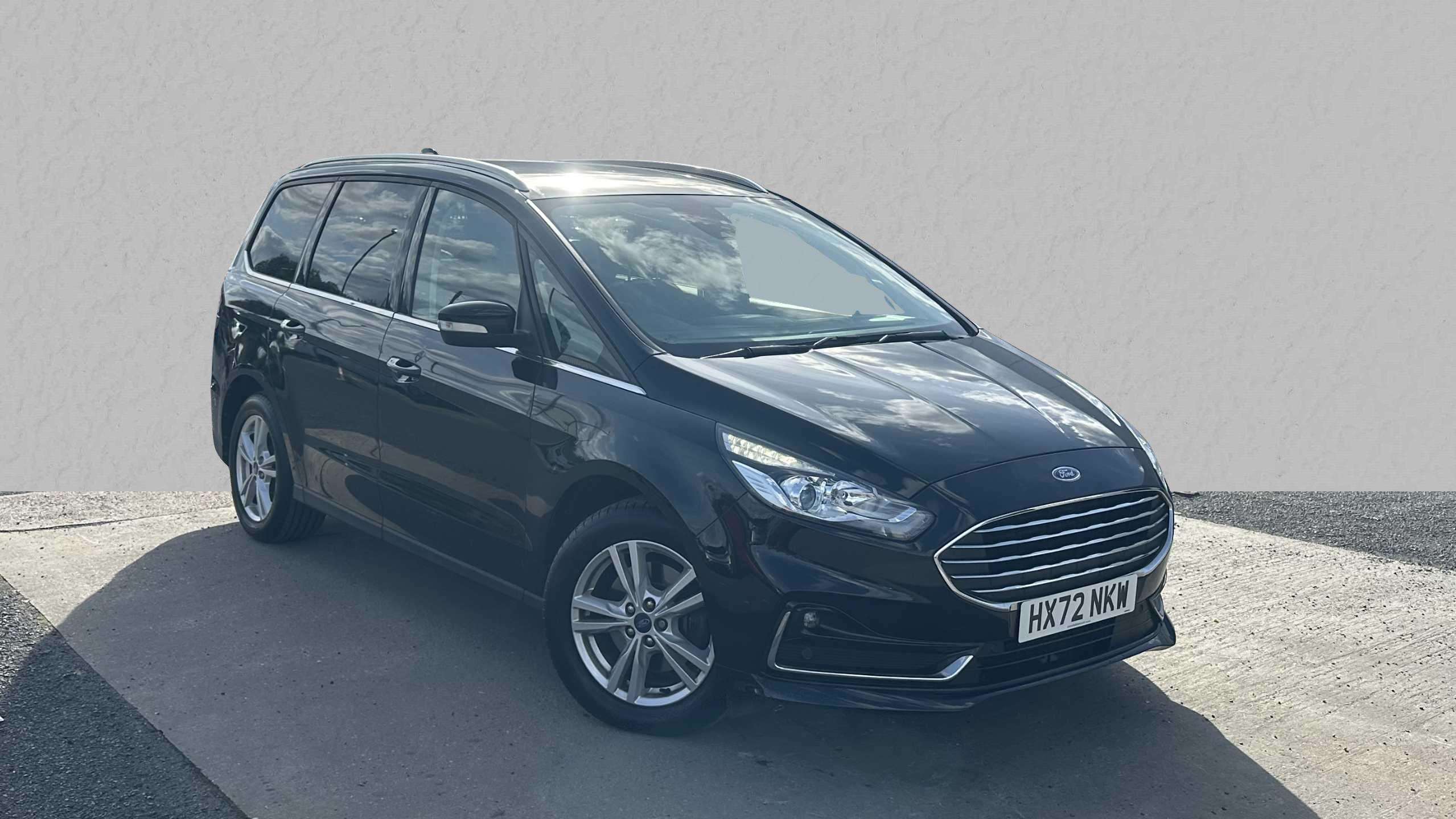Main listing image - Ford Galaxy