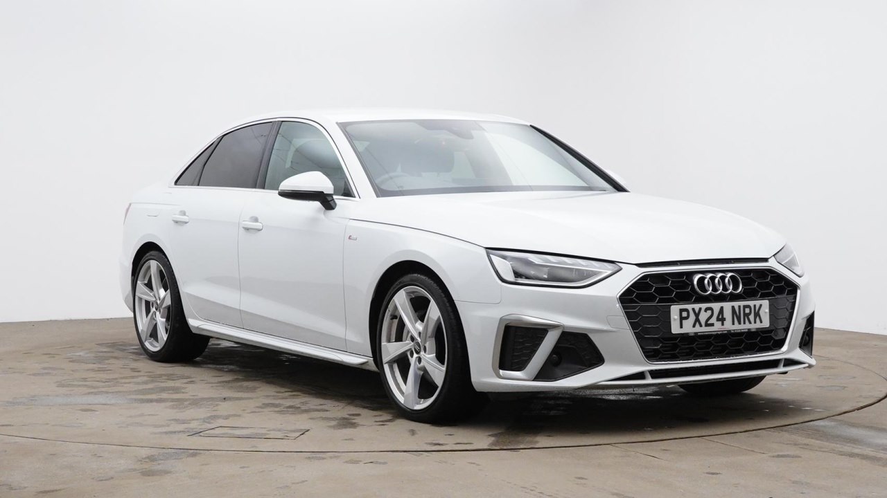 Main listing image - Audi A4
