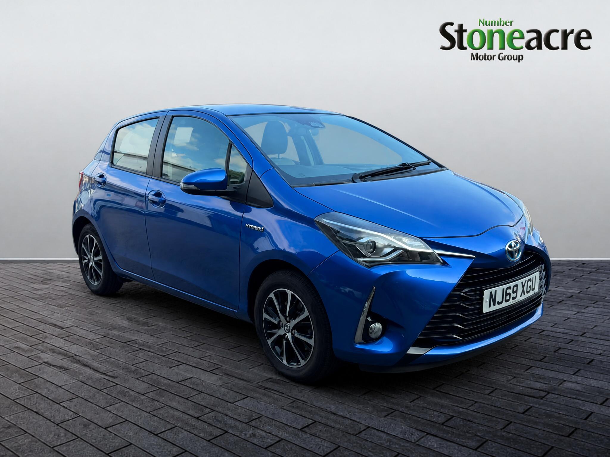 Main listing image - Toyota Yaris