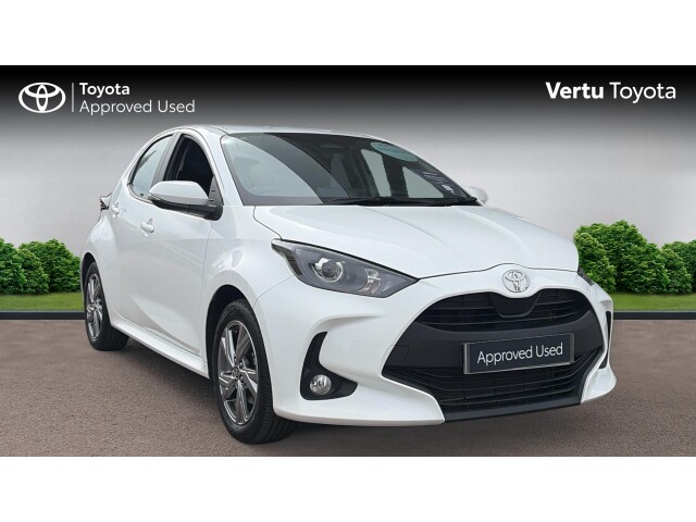 Main listing image - Toyota Yaris