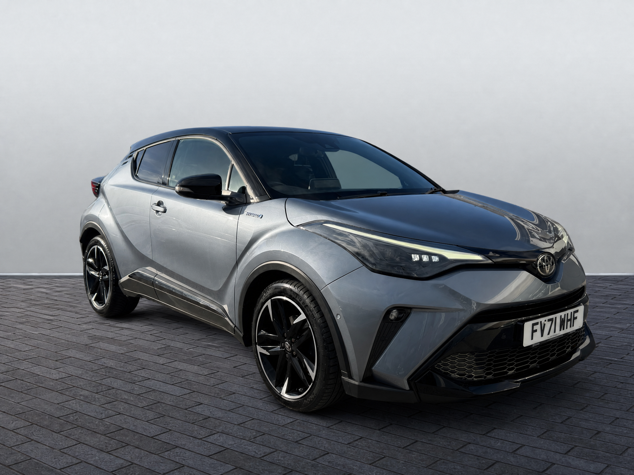 Main listing image - Toyota C-HR