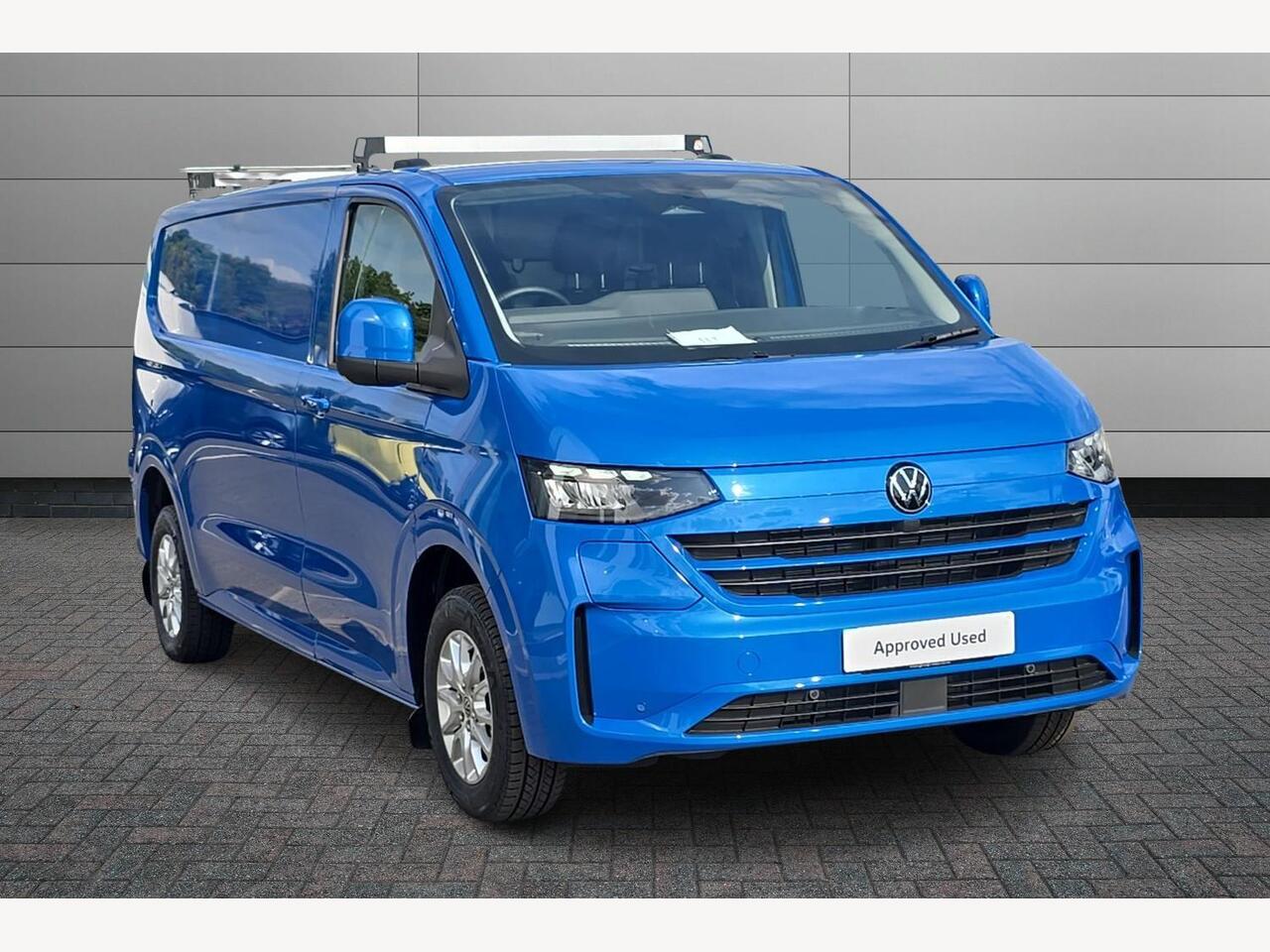 Main listing image - Volkswagen Transporter