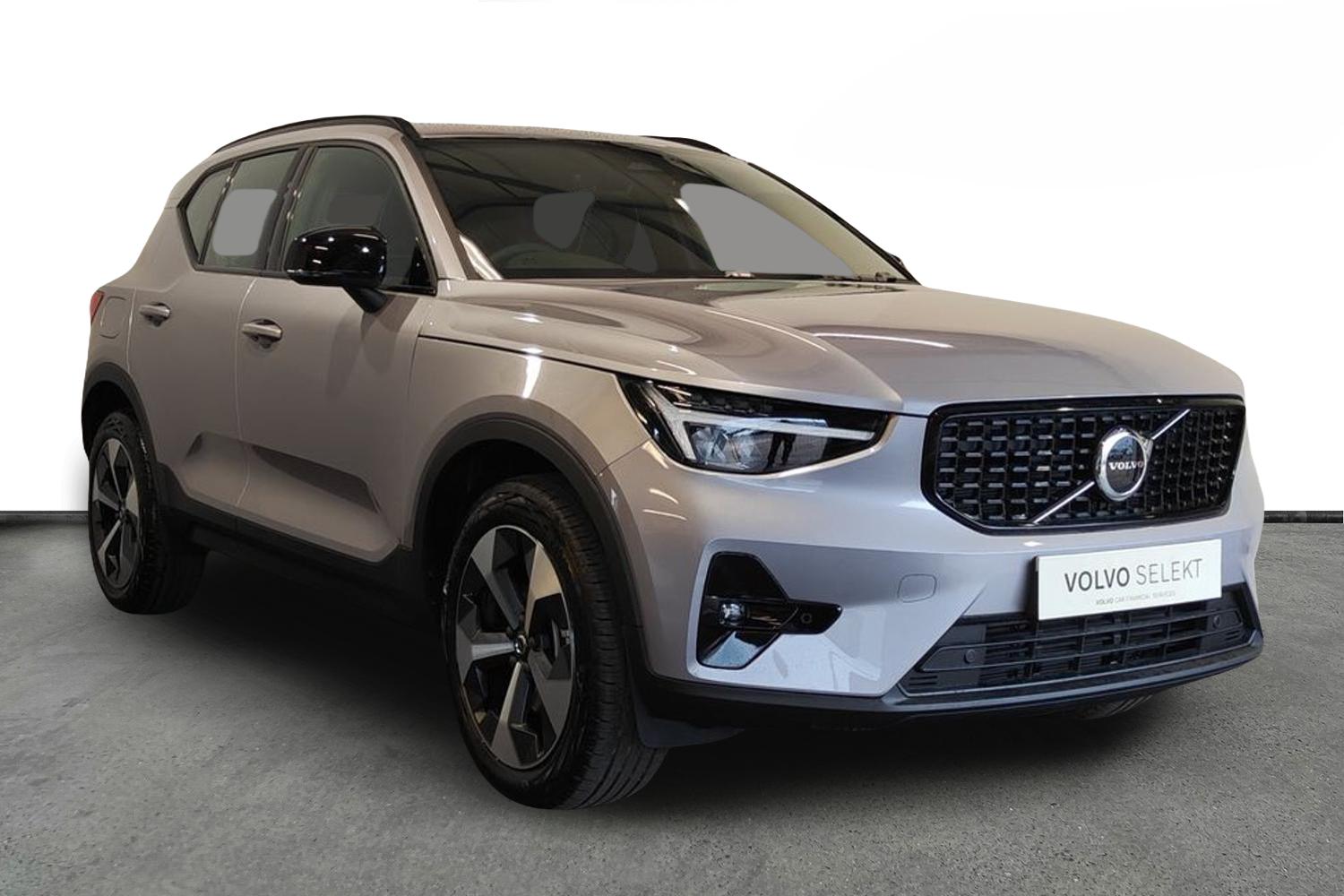 Main listing image - Volvo XC40