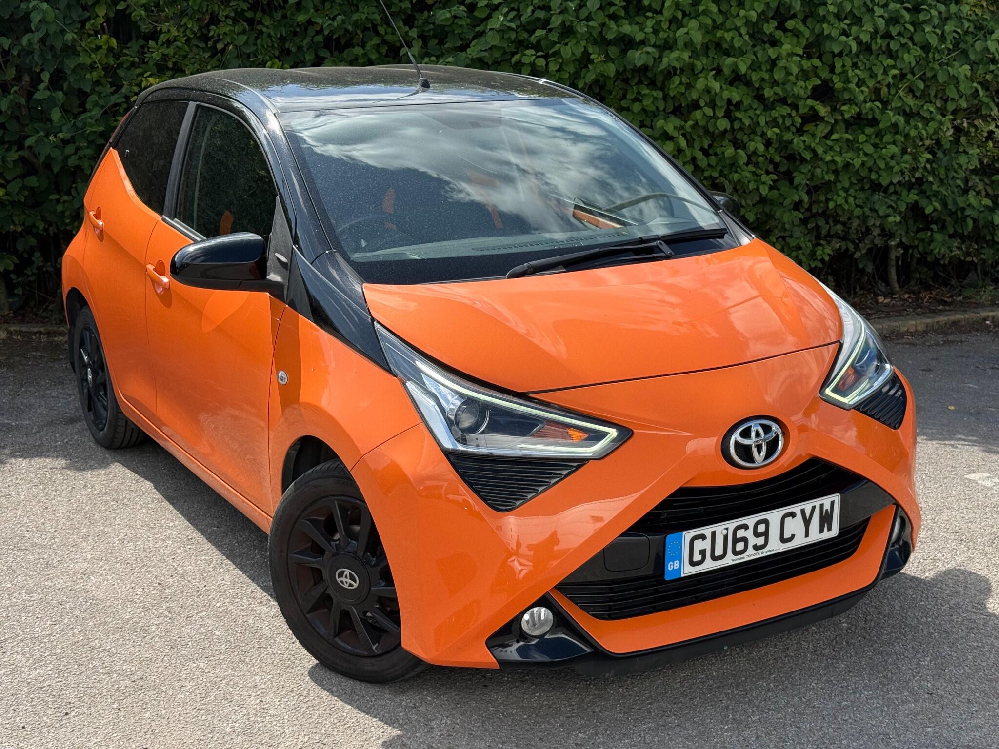 Main listing image - Toyota Aygo