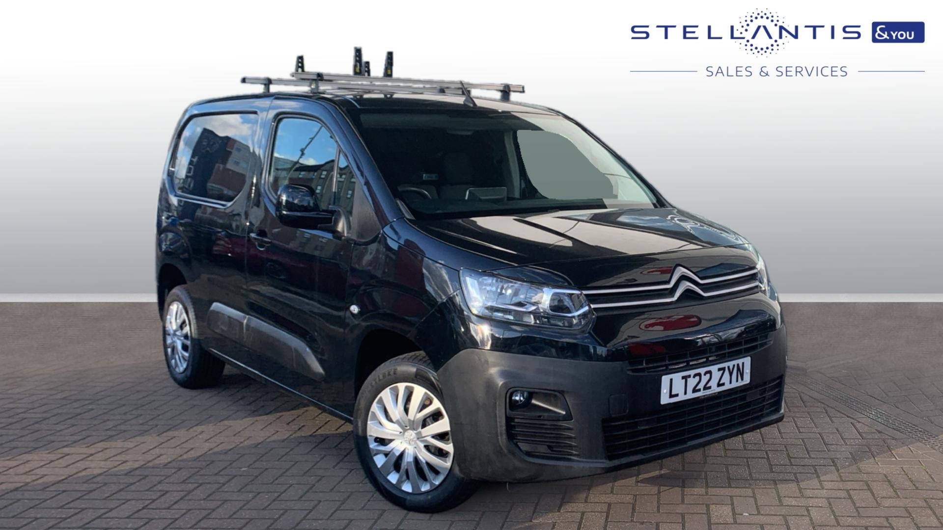 Main listing image - Citroen Berlingo Van