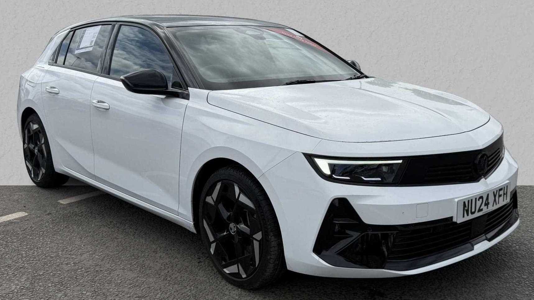 Main listing image - Vauxhall Astra