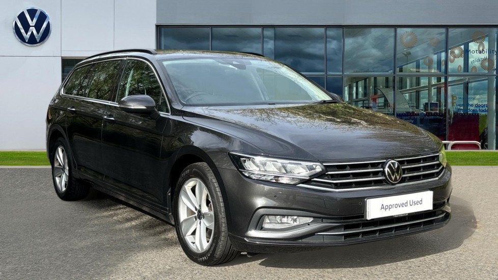 Main listing image - Volkswagen Passat Estate