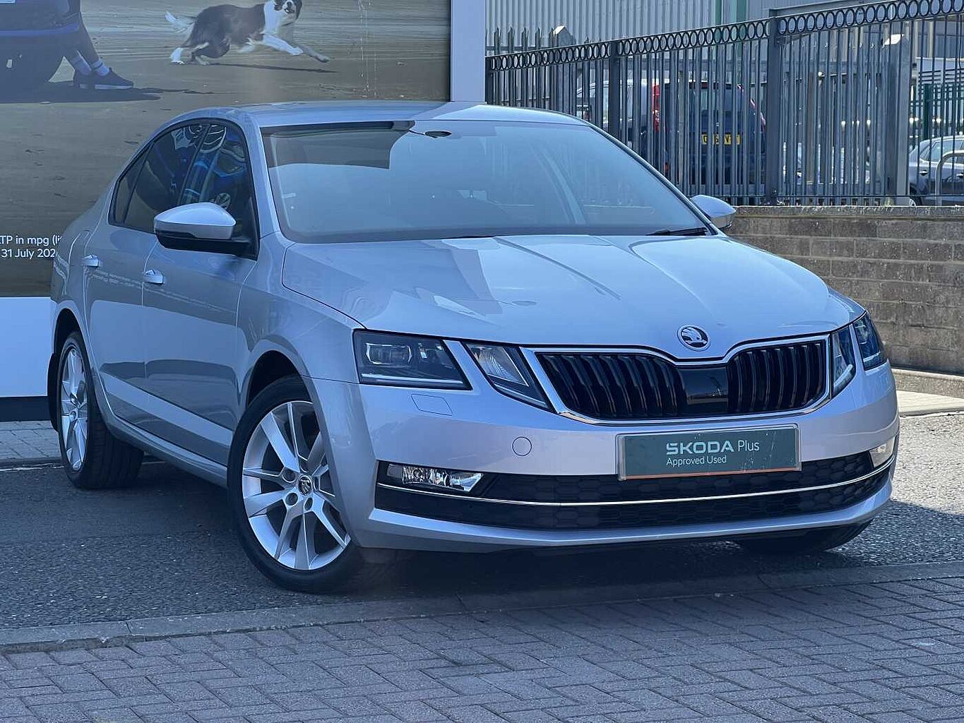 Main listing image - Skoda Octavia