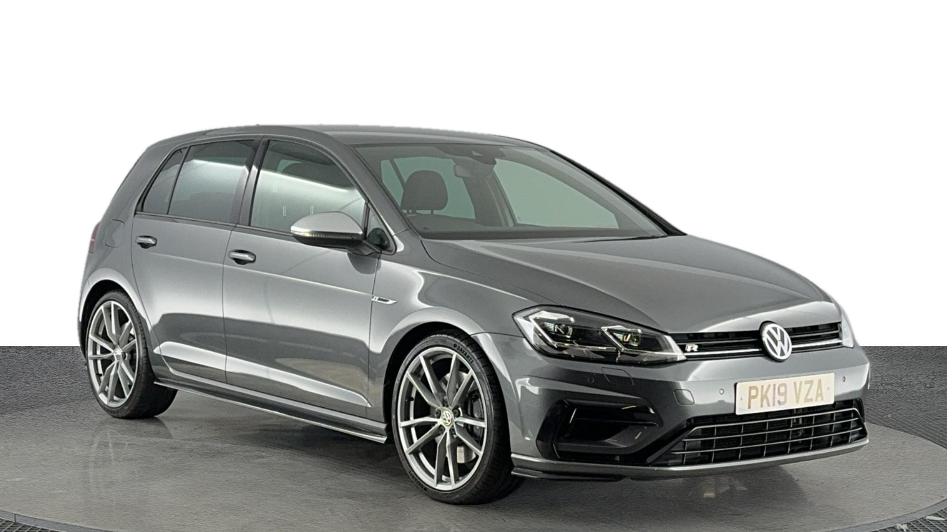 Main listing image - Volkswagen Golf R