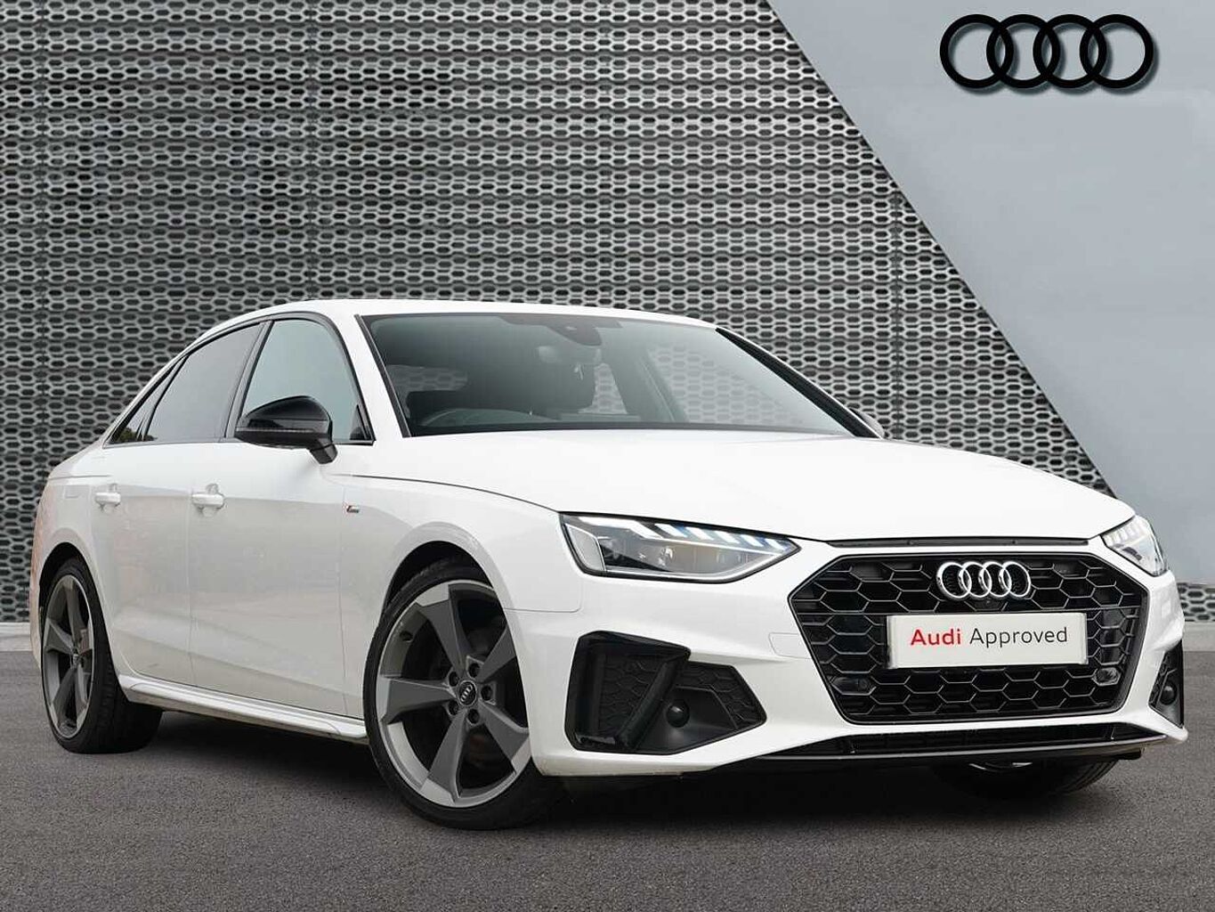 Main listing image - Audi A4