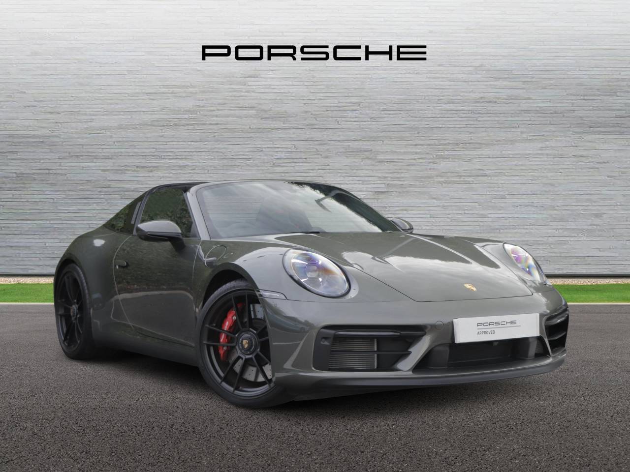 Main listing image - Porsche 911