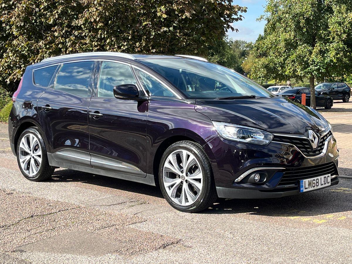 Main listing image - Renault Grand Scenic