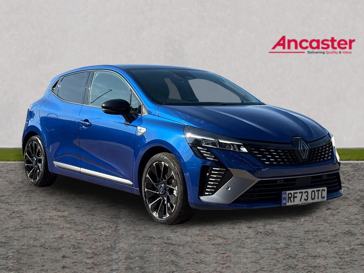 Main listing image - Renault Clio