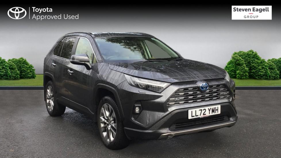 Main listing image - Toyota RAV4