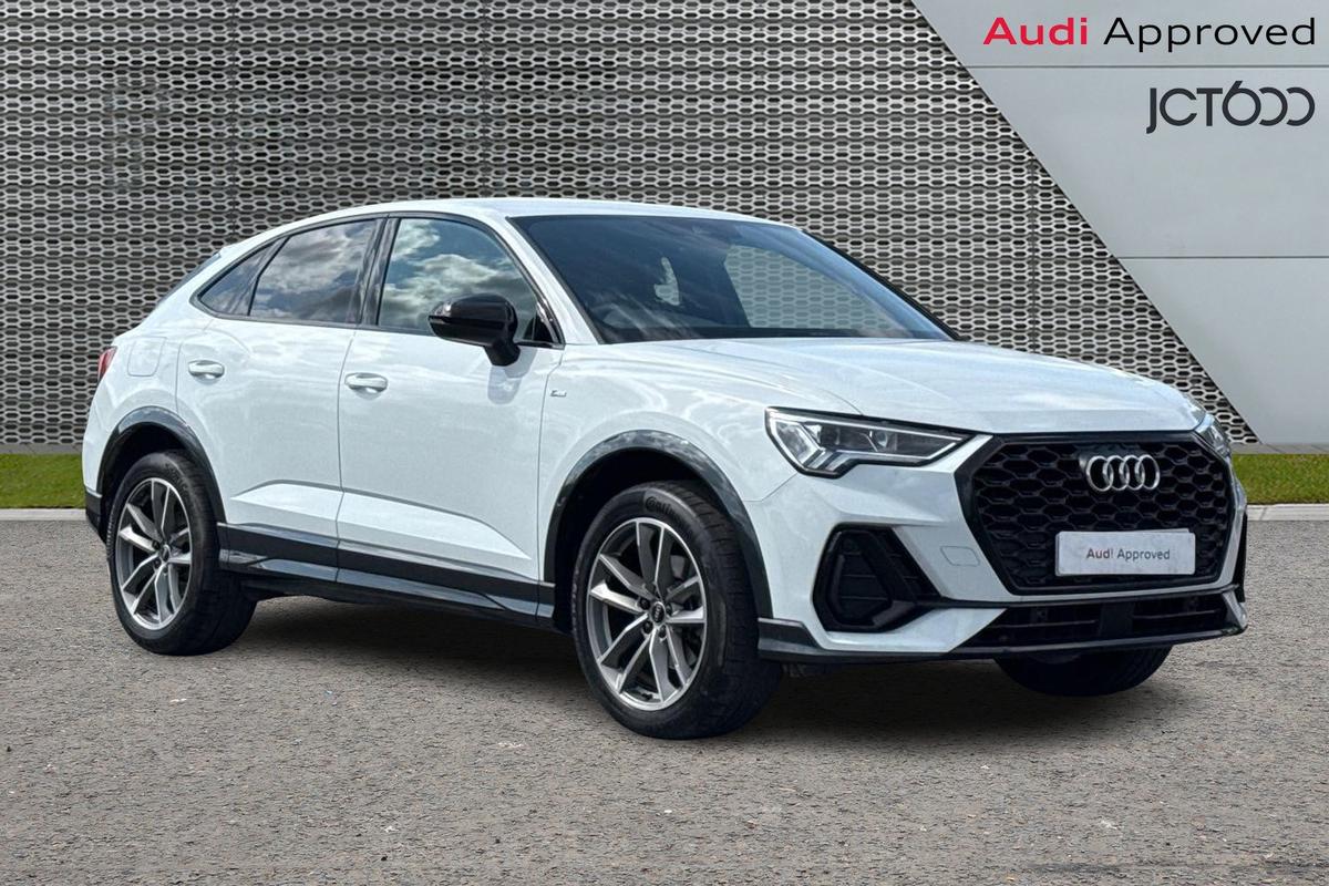 Main listing image - Audi Q3