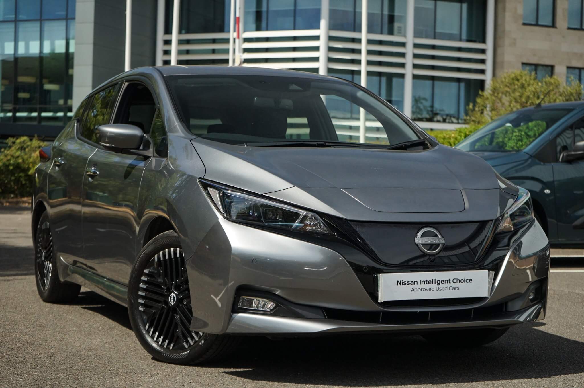 Main listing image - Nissan Leaf