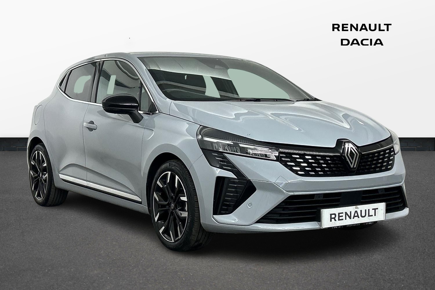Main listing image - Renault Clio