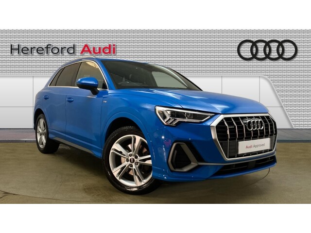Main listing image - Audi Q3