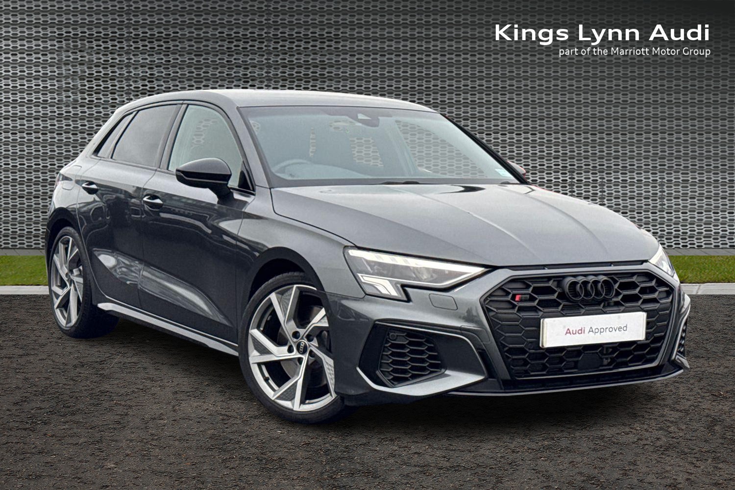 Main listing image - Audi S3