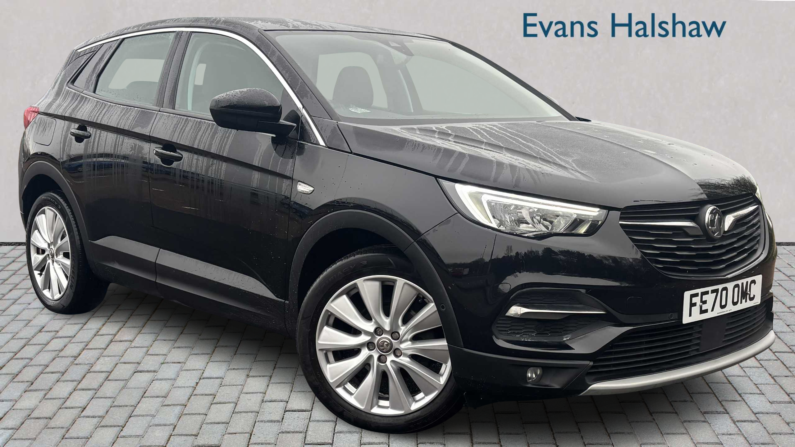 Main listing image - Vauxhall Grandland X