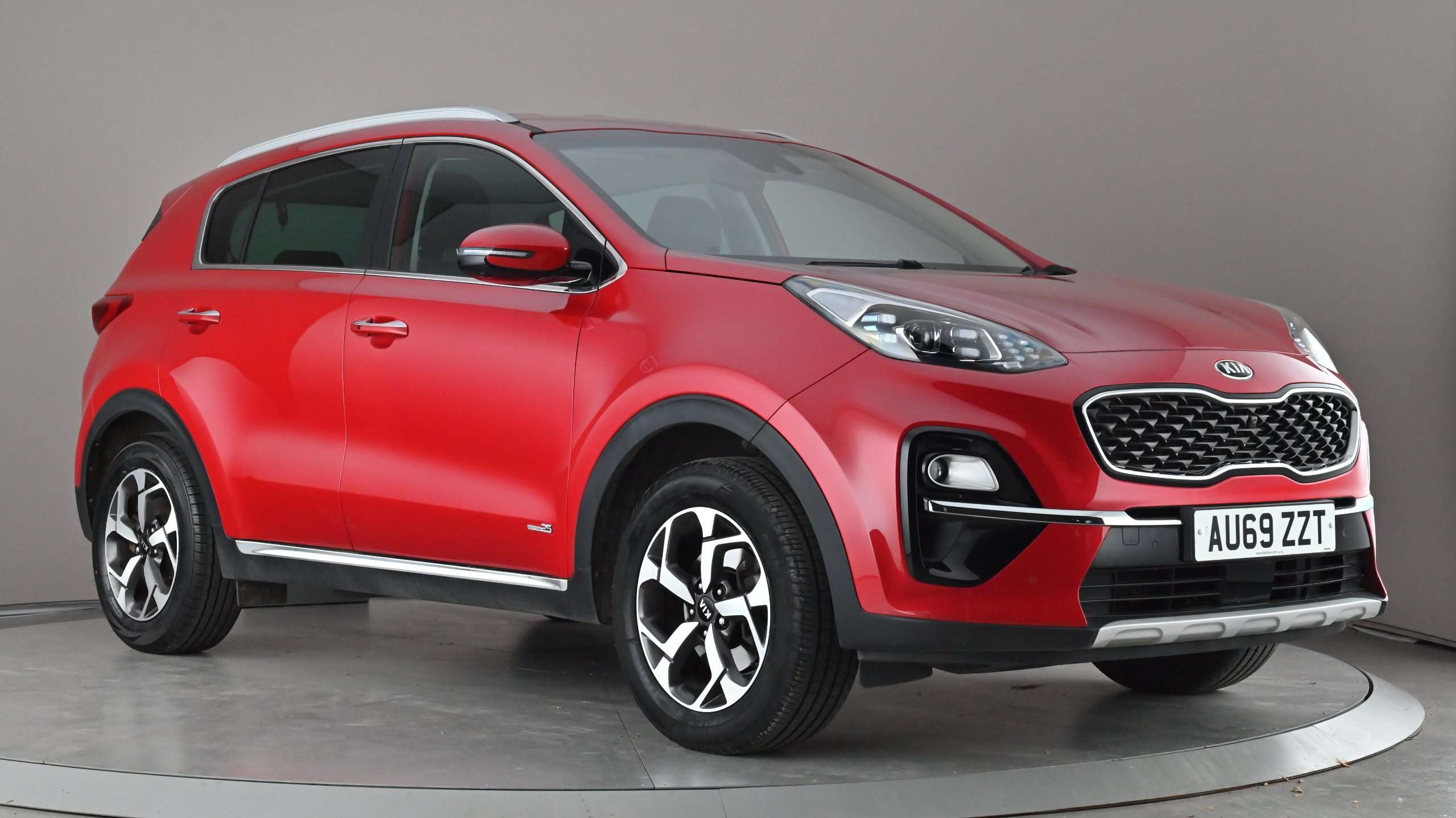 Main listing image - Kia Sportage