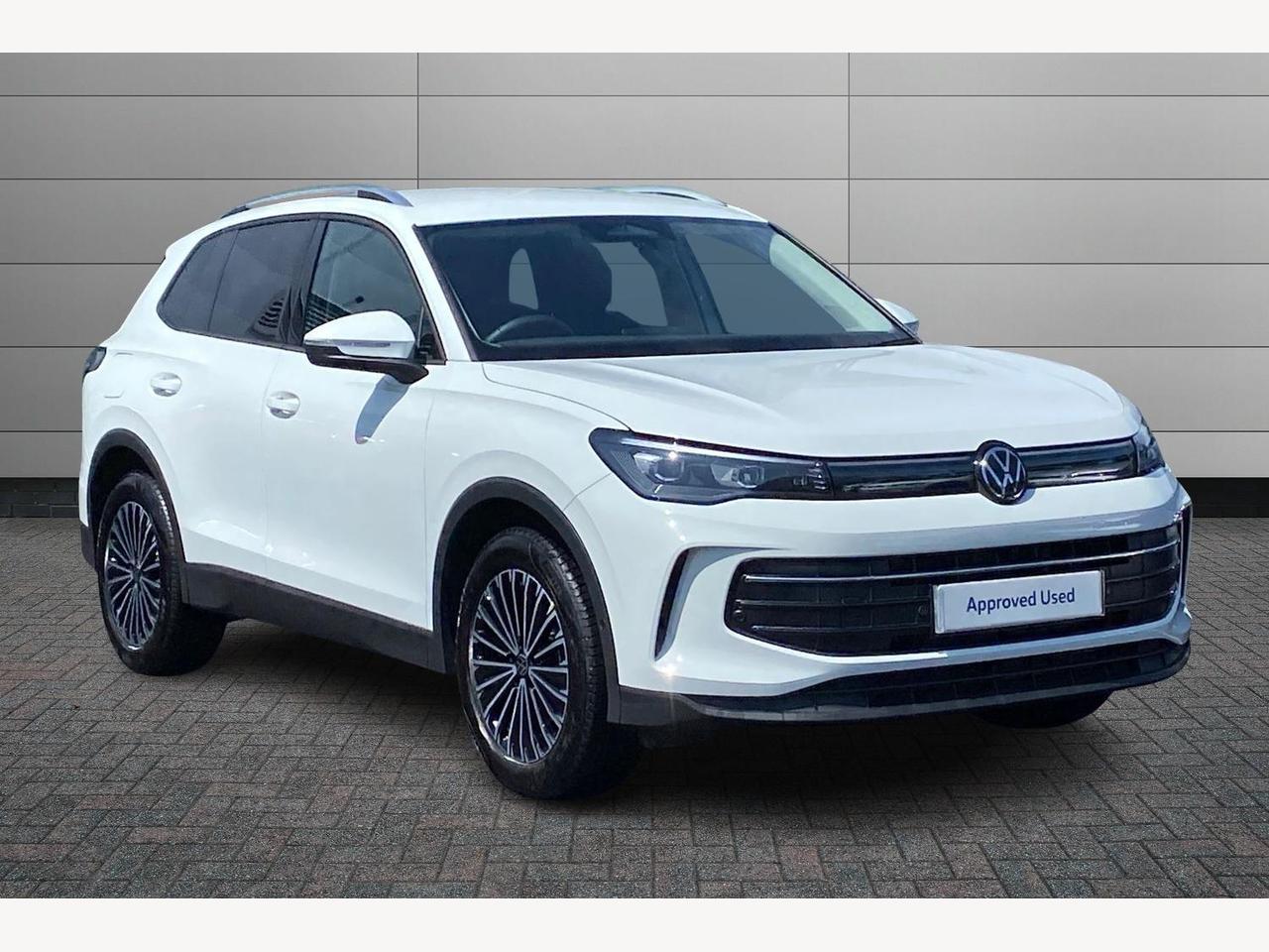 Main listing image - Volkswagen Tiguan