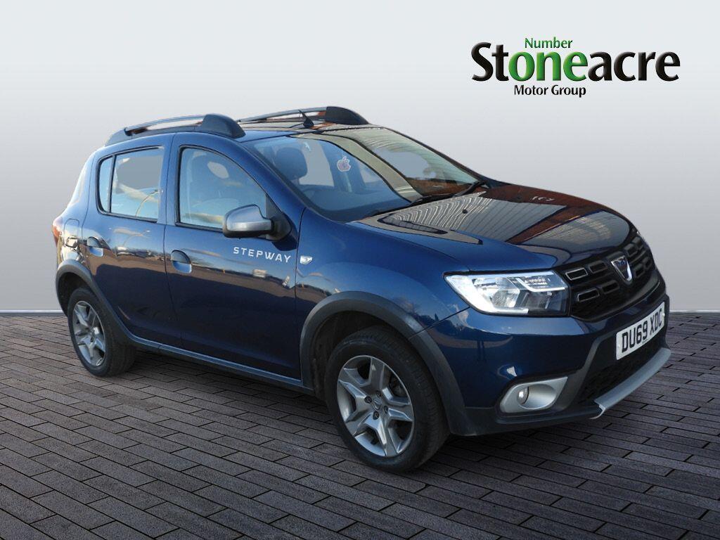 Main listing image - Dacia Sandero Stepway