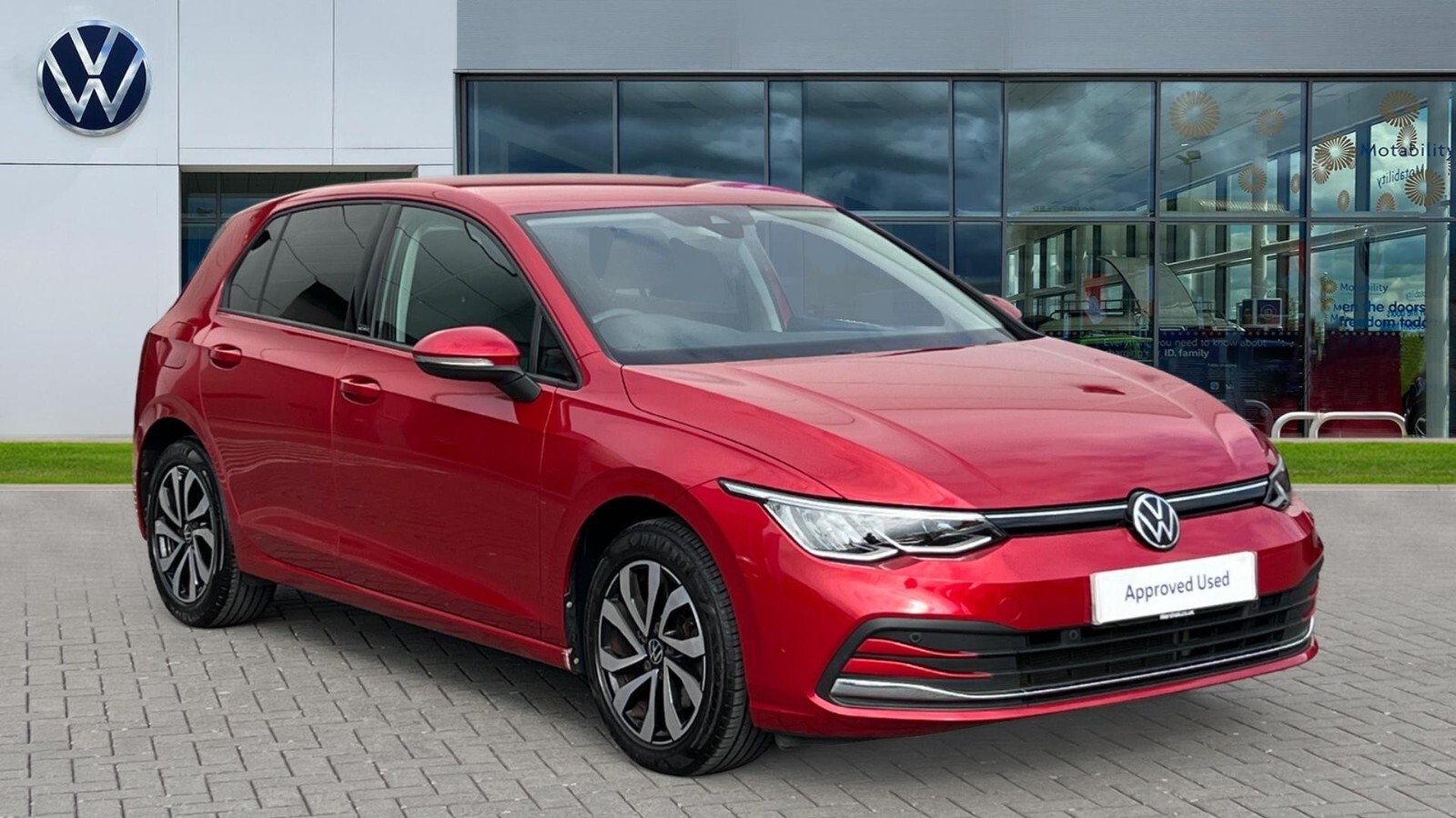 Main listing image - Volkswagen Golf