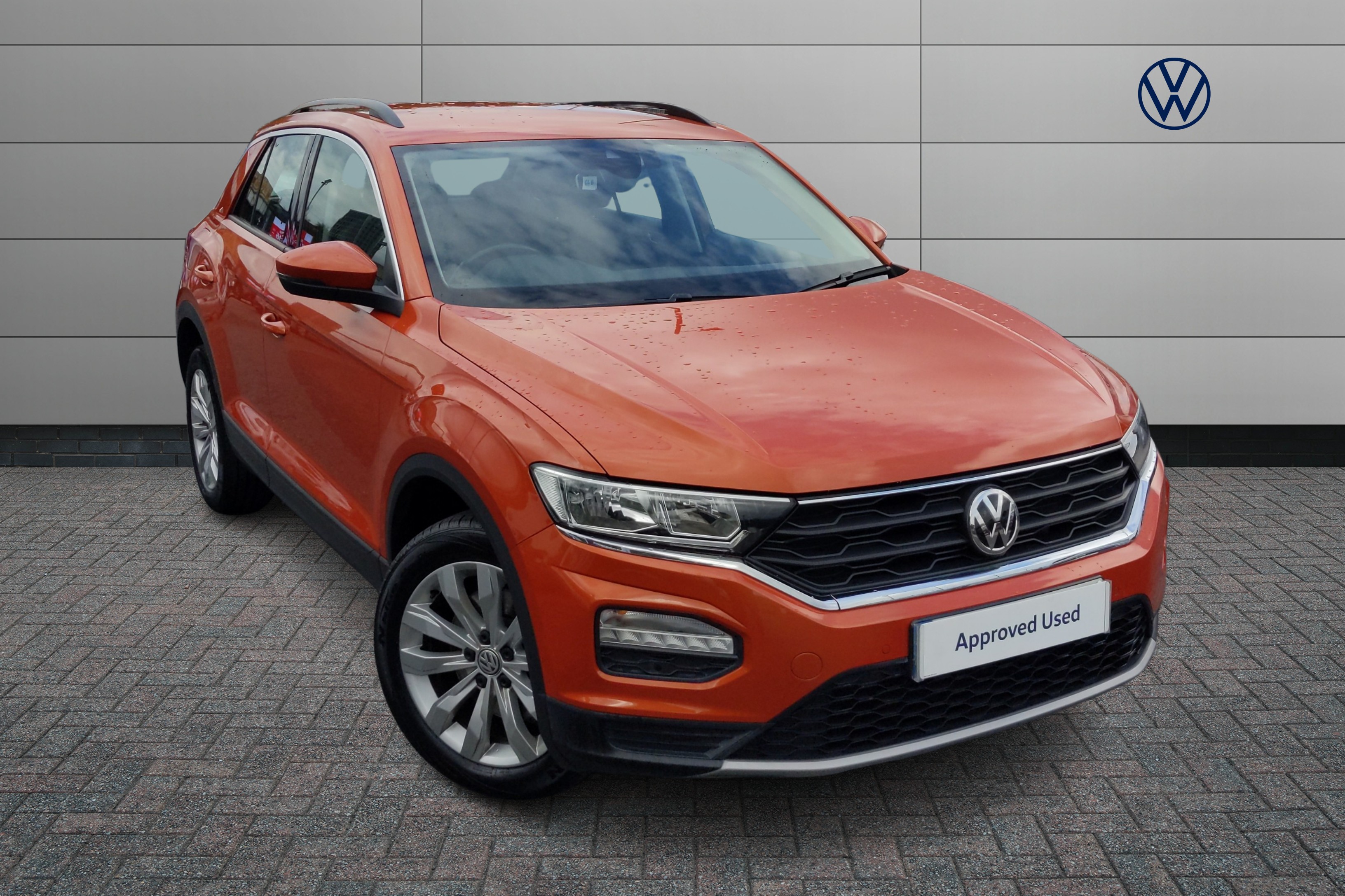Main listing image - Volkswagen T-Roc