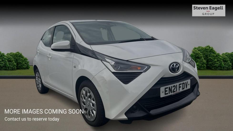 Main listing image - Toyota Aygo