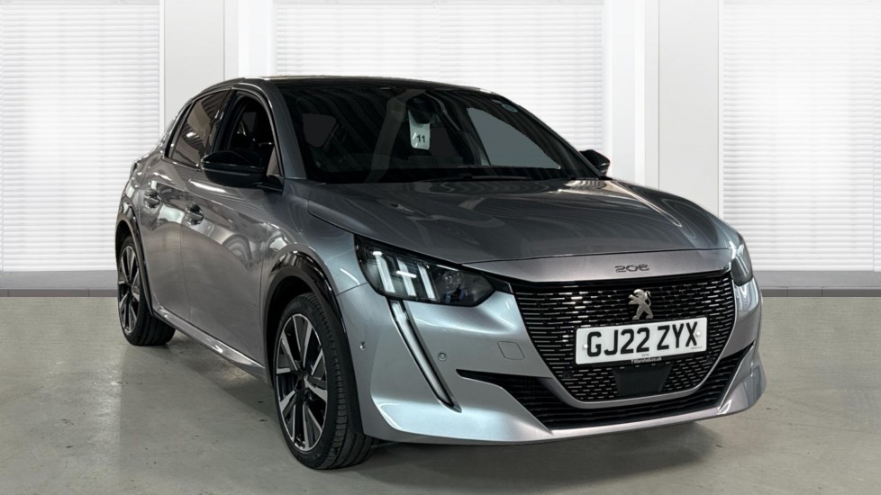 Main listing image - Peugeot 208