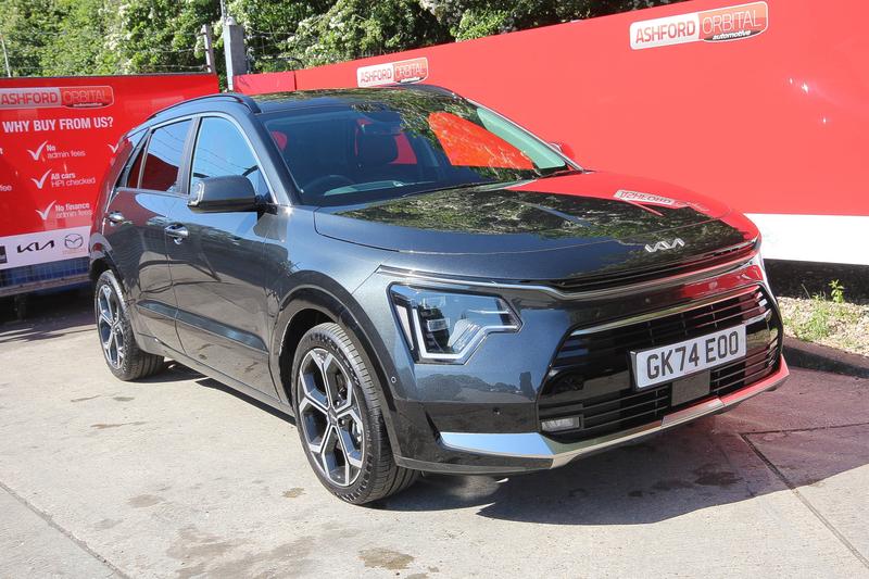 Main listing image - Kia Niro