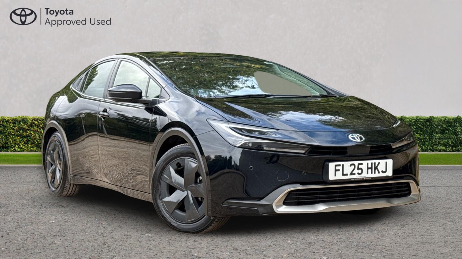 Main listing image - Toyota Prius