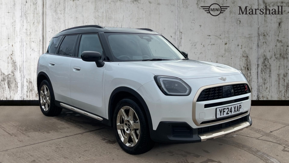 Main listing image - MINI Countryman